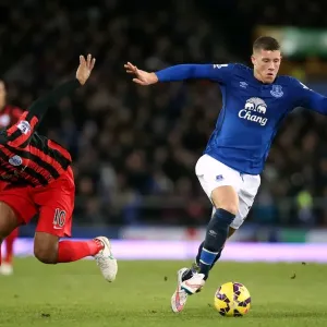 Battling Midfielders: Ross Barkley vs. Leroy Fer - Everton vs. Queens Park Rangers Battling Midfielders: Ross Barkley vs. Leroy Fer - Everton vs. Queens Park Rangers
