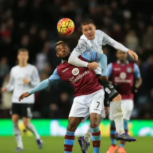 Battling for Supremacy: McCarthy vs. Bacuna in the Barclays Premier League Clash between Aston Villa and Everton at Villa Park Battling for Supremacy: McCarthy vs. Bacuna in the Barclays Premier League Clash between Aston Villa and Everton at Villa Park