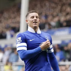 Print of Ross Barkley's Goal in Everton vs Manchester City Print of Ross Barkley's Goal in Everton vs Manchester City