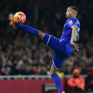 Brendan Galloway's Defiant Performance: Arsenal vs. Everton at Emirates Stadium