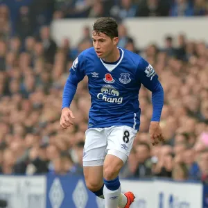 Bryan Oviedo in Action: Everton vs Sunderland at Goodison Park, Barclays Premier League Bryan Oviedo in Action: Everton vs Sunderland at Goodison Park, Barclays Premier League