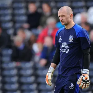 Clash at Craven Cottage: Fulham vs. Everton, Barclays Premier League (October 2011)