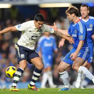 Clash at Stamford Bridge: Tim Cahill vs. Branislav Ivanovic - Everton vs. Chelsea (4 December 2010) Clash at Stamford Bridge: Tim Cahill vs. Branislav Ivanovic - Everton vs. Chelsea (4 December 2010)