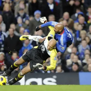 Clash at Stamford Bridge: Tim Howard vs. Nicolas Anelka - Everton vs. Chelsea (4 December 2010) - A Battle of Wits and Will Clash at Stamford Bridge: Tim Howard vs. Nicolas Anelka - Everton vs. Chelsea (4 December 2010) - A Battle of Wits and Will