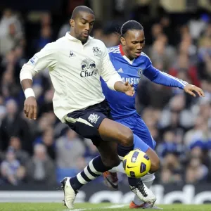 Clash of Titans: Distin vs. Drogba - Everton vs. Chelsea, Premier League Showdown (4 December 2010, Stamford Bridge) Clash of Titans: Distin vs. Drogba - Everton vs. Chelsea, Premier League Showdown (4 December 2010, Stamford Bridge)