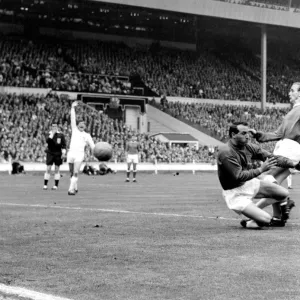 Controversial FA Cup Final Moment: Young's Disallowed Goal for Everton against Sheffield Wednesday (1966) Controversial FA Cup Final Moment: Young's Disallowed Goal for Everton against Sheffield Wednesday (1966)
