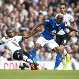 Danny Rose vs. Arouna Kone: Intense Tackle at White Hart Lane (Tottenham Hotspur vs. Everton, Premier League)