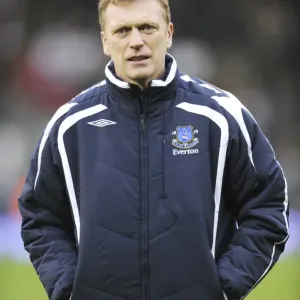 David Moyes at the Helm: Everton vs. Fulham in Barclays Premier League Action