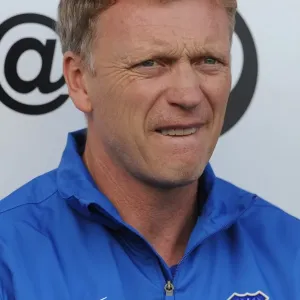 David Moyes Honors Keith Southern at Blackpool's Bloomfield Road David Moyes Honors Keith Southern at Blackpool's Bloomfield Road