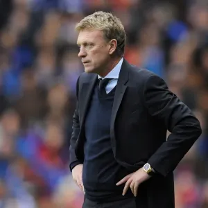 David Moyes Leads Everton to a 2-1 Victory over Reading in the Barclays Premier League at Madjeski Stadium (17-11-2012) David Moyes Leads Everton to a 2-1 Victory over Reading in the Barclays Premier League at Madjeski Stadium (17-11-2012)