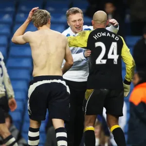 David Moyes and Tim Howard: Everton's FA Cup Upset Celebration Against Chelsea at Stamford Bridge (February 19, 2011)