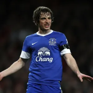 Defensive Showdown: Leighton Baines Stands Firm as Everton Holds Arsenal Scoreless (16-04-2013) Defensive Showdown: Leighton Baines Stands Firm as Everton Holds Arsenal Scoreless (16-04-2013)
