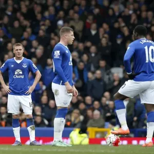 Dejected Everton Trio: McCarthy, Barkley, Lukaku After Conceding Second Goal to Arsenal (Everton v Arsenal, Goodison Park) Dejected Everton Trio: McCarthy, Barkley, Lukaku After Conceding Second Goal to Arsenal (Everton v Arsenal, Goodison Park)