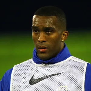 Determined Distin: Everton's FA Cup Heroics vs. Oldham Athletic (Round 5, 2013) Determined Distin: Everton's FA Cup Heroics vs. Oldham Athletic (Round 5, 2013)