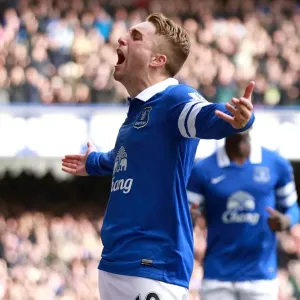 Deulofeu Strikes: Everton Takes the Lead Against Cardiff City in Premier League (15-03-2014) Deulofeu Strikes: Everton Takes the Lead Against Cardiff City in Premier League (15-03-2014)