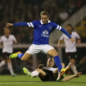 Deulofeu's Determination: Everton's Triumph Over Fulham in the Capital One Cup (Gerard Deulofeu vs Brede Hangeland)