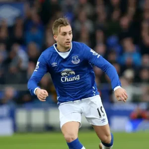 Deulofeu's Shining Performance: Everton vs Swansea City, Premier League - Goodison Park Deulofeu's Shining Performance: Everton vs Swansea City, Premier League - Goodison Park