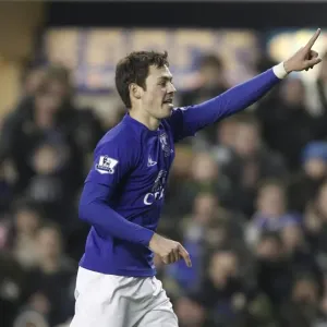 Diniyar Bilyaletdinov's Premier League Debut Goal: Everton vs. West Ham United (22 January 2011) Diniyar Bilyaletdinov's Premier League Debut Goal: Everton vs. West Ham United (22 January 2011)