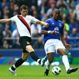 Distin vs Dzeko: Everton vs Manchester City Clash at Goodison Park (07 May 2011) Distin vs Dzeko: Everton vs Manchester City Clash at Goodison Park (07 May 2011)