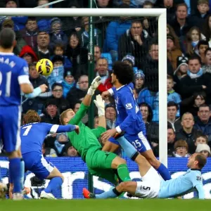 Dramatic Equalizer: Marouane Fellaini Stuns Manchester City with Last-Minute Goal for Everton (1-1)