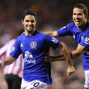 Dramatic Equalizer: Mikel Arteta's Thrilling Comeback for Everton at Stadium of Light (22 November 2010) Dramatic Equalizer: Mikel Arteta's Thrilling Comeback for Everton at Stadium of Light (22 November 2010)