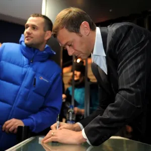Duncan Ferguson: Everton Two Store Signing - Premier League XI DVD Duncan Ferguson: Everton Two Store Signing - Premier League XI DVD