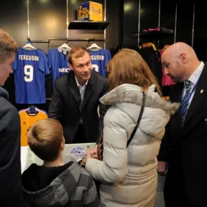 Duncan Ferguson: Meet & Greet & DVD Signing at Everton Two Store, Liverpool One - Everton's Premier League XI Duncan Ferguson: Meet & Greet & DVD Signing at Everton Two Store, Liverpool One - Everton's Premier League XI