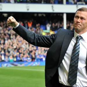 Duncan Ferguson's Emotional Return: Everton vs. Manchester City, Premier League (07 May 2011) - A Heartfelt Reunion on the Pitch