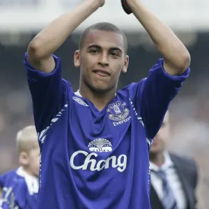 Everton Champions: Triumphant Moment on the Field - Everton v Portsmouth, FA Barclays Premiership, 5 May 2007 Everton Champions: Triumphant Moment on the Field - Everton v Portsmouth, FA Barclays Premiership, 5 May 2007