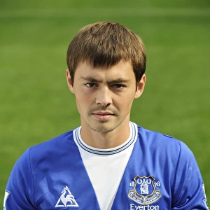 Everton FC 2009-10 Team Photo: Diniyar Bilyaletdinov