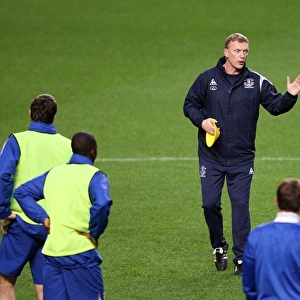 Everton FC: David Moyes Orders Players at Europa League Training Session, Estadio da Luz