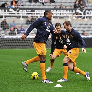 Everton FC: Distin, McFadden, Bilyaletdinov Gear Up for Newcastle United Showdown (November 2011)