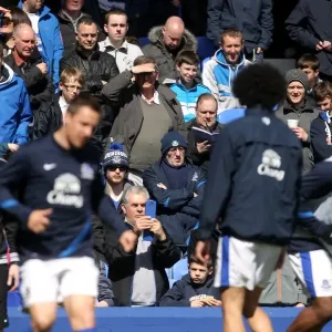 Everton FC: Goodison Park - Everton Fans Unite for Pre-Match Warm-Up vs Fulham (Everton 1-0) Everton FC: Goodison Park - Everton Fans Unite for Pre-Match Warm-Up vs Fulham (Everton 1-0)