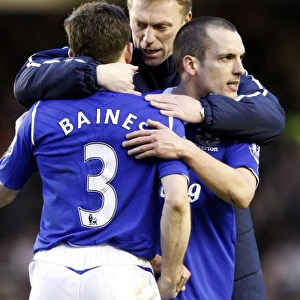Everton FC: Moyes and Players Celebrate FA Cup Quarter Final Victory over Middlesbrough - Triumphant Moment with Leighton Baines and Leon Osman (08/09)