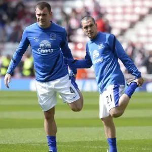 Everton FC: Osman and Gibson Gear Up for Sunderland Showdown (April 2013) Everton FC: Osman and Gibson Gear Up for Sunderland Showdown (April 2013)