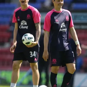 Everton FC Print: Shane Duffy and Diniyar Bilyaletdinov Warm-Up Everton FC Print: Shane Duffy and Diniyar Bilyaletdinov Warm-Up