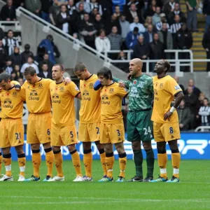 Barclays Premier League Framed Print Collection: 05 November 2011, Newcastle United v Everton