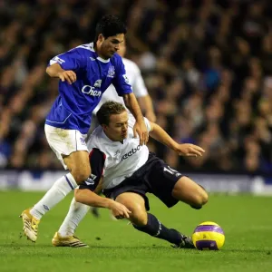 Everton v Bolton - Evertons Mikel Arteta and Boltons Kevin Davies in action Everton v Bolton - Evertons Mikel Arteta and Boltons Kevin Davies in action