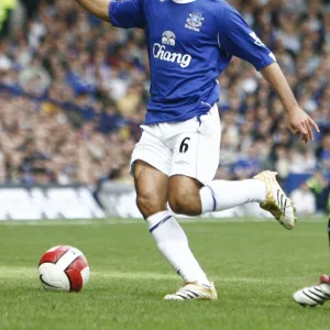 Everton v Manchester City Mikel Arteta of Everton in action