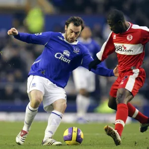 Everton v Middlesbrough James McFadden in action with George Boateng