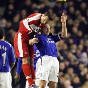 Everton v Middlesbrough Mark Viduka battles with Lee Carsley Everton v Middlesbrough Mark Viduka battles with Lee Carsley