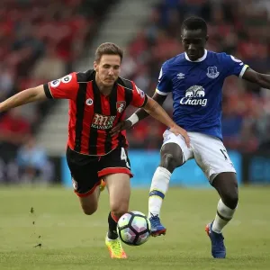 Everton vs. AFC Bournemouth: Intense Battle for Possession at Vitality Stadium Everton vs. AFC Bournemouth: Intense Battle for Possession at Vitality Stadium