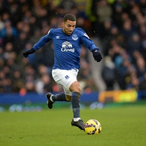 Everton's Aaron Lennon Faces Off Against Leicester City in Barclays Premier League Clash