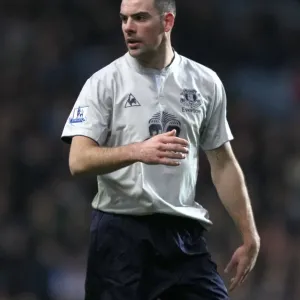 Everton's Darron Gibson in Action: Everton vs. Aston Villa, Premier League Clash (January 2012) Everton's Darron Gibson in Action: Everton vs. Aston Villa, Premier League Clash (January 2012)