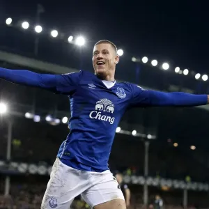 Everton's Double Delight: Ross Barkley's Exuberant Celebration of Deulofeu's Goal vs Stoke City (Barclays Premier League) Everton's Double Delight: Ross Barkley's Exuberant Celebration of Deulofeu's Goal vs Stoke City (Barclays Premier League)