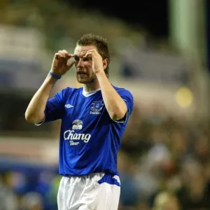 Everton's Glory: A Memorable 2-1 Victory Over Portsmouth (04-05 Season) Everton's Glory: A Memorable 2-1 Victory Over Portsmouth (04-05 Season)