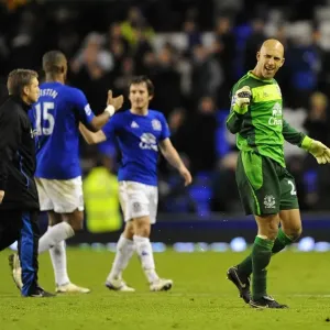 Everton's Glory: Triumph over Tottenham Hotspur in the Barclays Premier League (05.01.2011, Goodison Park) Everton's Glory: Triumph over Tottenham Hotspur in the Barclays Premier League (05.01.2011, Goodison Park)