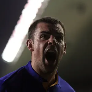 Everton's Historic Darron Gibson Stunner: First Goal Against Manchester City in Premier League (31 January 2012) Everton's Historic Darron Gibson Stunner: First Goal Against Manchester City in Premier League (31 January 2012)