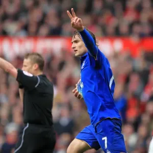 Everton's Historic Hat-Trick: Jelavic's Triumph Over Manchester United in the Premier League (22 April 2012, Old Trafford) Everton's Historic Hat-Trick: Jelavic's Triumph Over Manchester United in the Premier League (22 April 2012, Old Trafford)