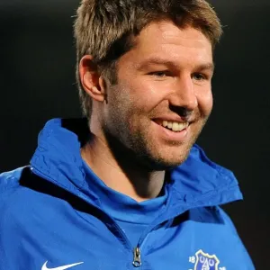 Everton's Hitzlsperger Shines in FA Cup: 5-1 Thrashing of Cheltenham Town (Third Round, Whaddon Road) Everton's Hitzlsperger Shines in FA Cup: 5-1 Thrashing of Cheltenham Town (Third Round, Whaddon Road)